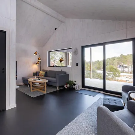 Risfjell Hytta Sirevåg